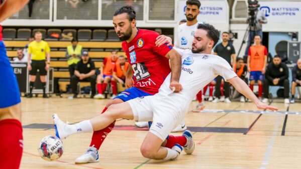 Uddevalla vann toppmötet